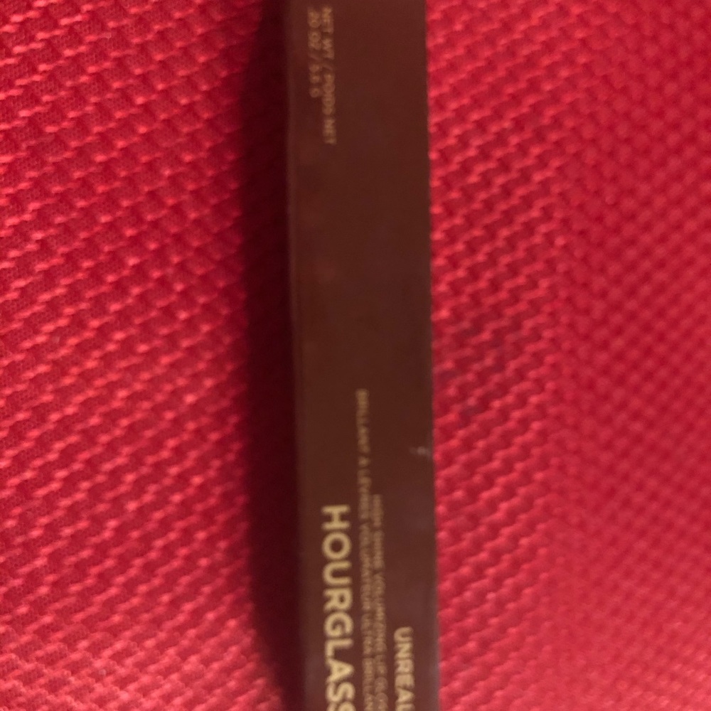 Hourglass lipgloss